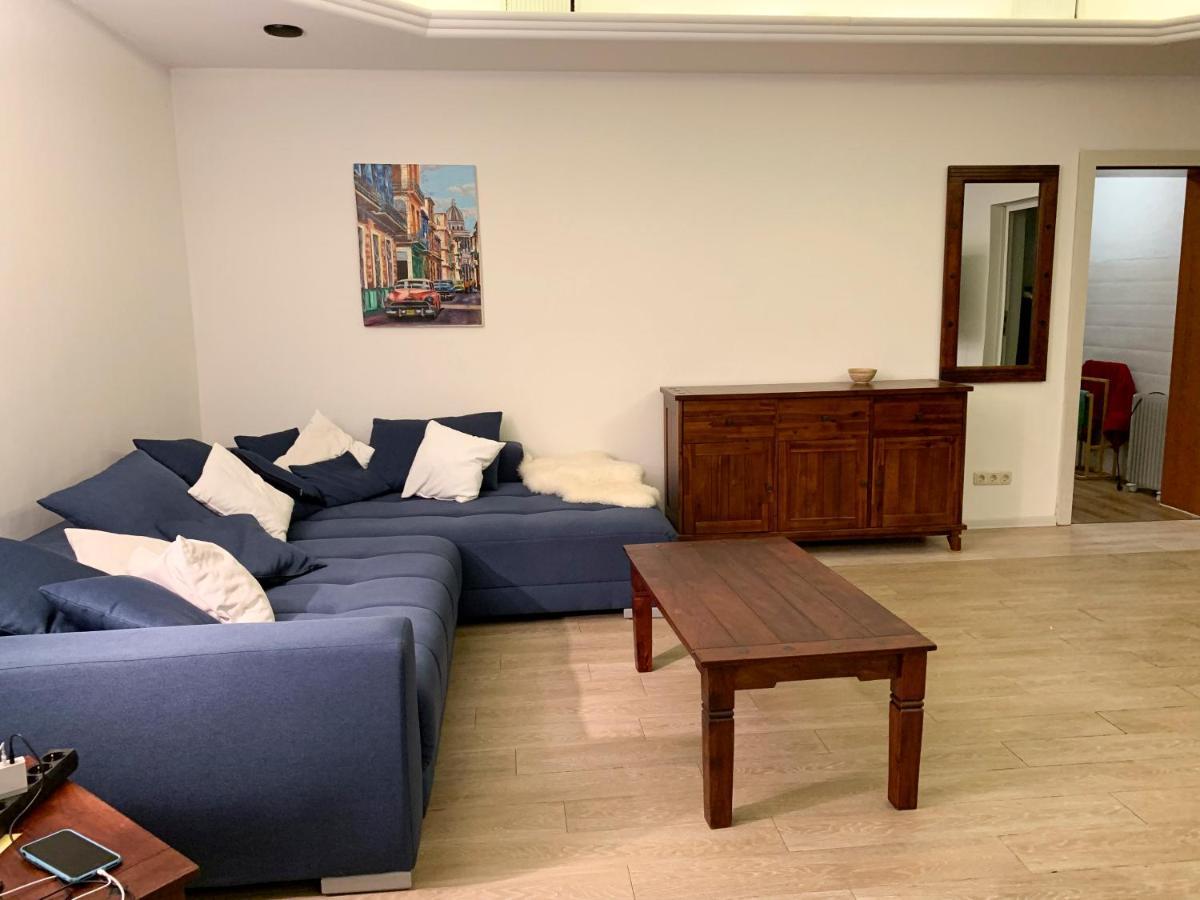 Grosse & Voll Ausgestattete Apartments, Studios, Doppelzimmer, Workspace, Parkplatz, Netflix, Prime & Schnelles Wifi In Ruhiger Lage Mit Garten Rudolstadt Eksteriør bilde