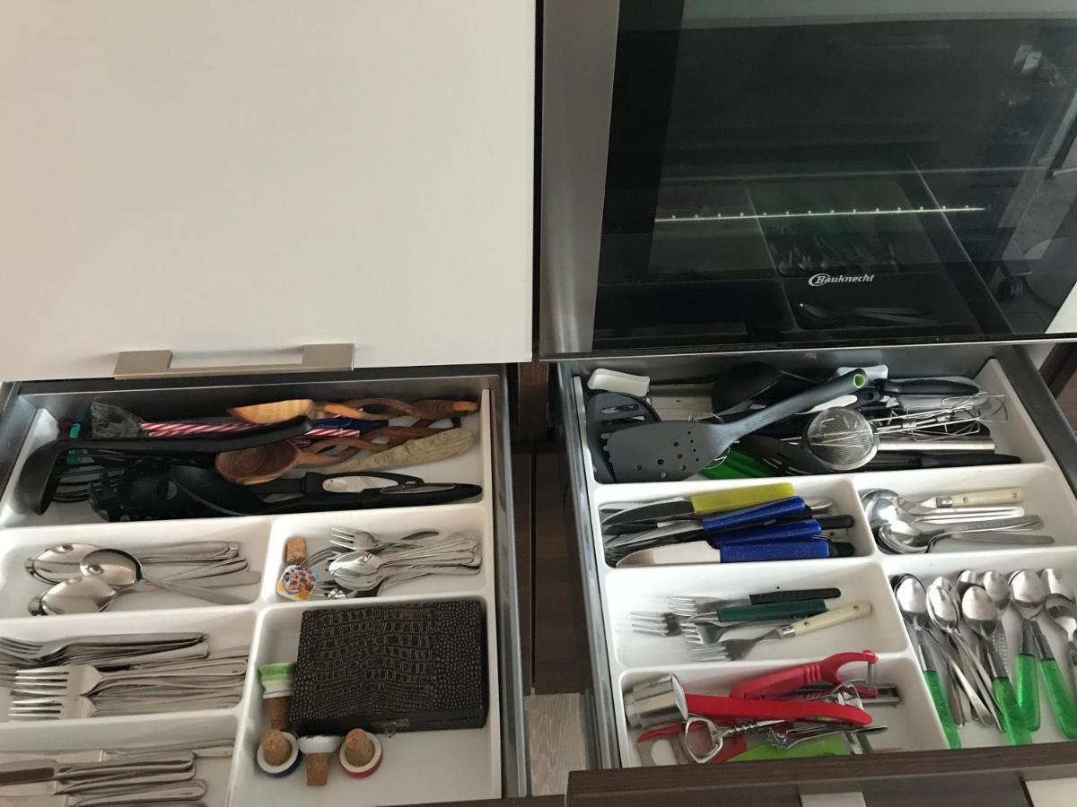 Grosse & Voll Ausgestattete Apartments, Studios, Doppelzimmer, Workspace, Parkplatz, Netflix, Prime & Schnelles Wifi In Ruhiger Lage Mit Garten Rudolstadt Eksteriør bilde
