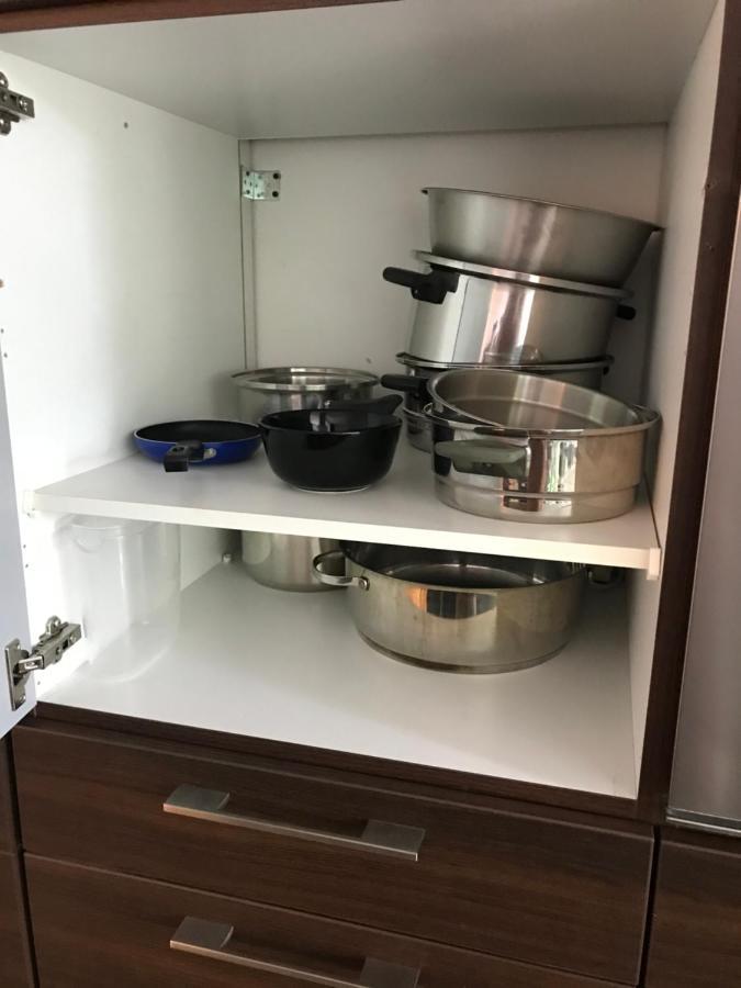 Grosse & Voll Ausgestattete Apartments, Studios, Doppelzimmer, Workspace, Parkplatz, Netflix, Prime & Schnelles Wifi In Ruhiger Lage Mit Garten Rudolstadt Eksteriør bilde