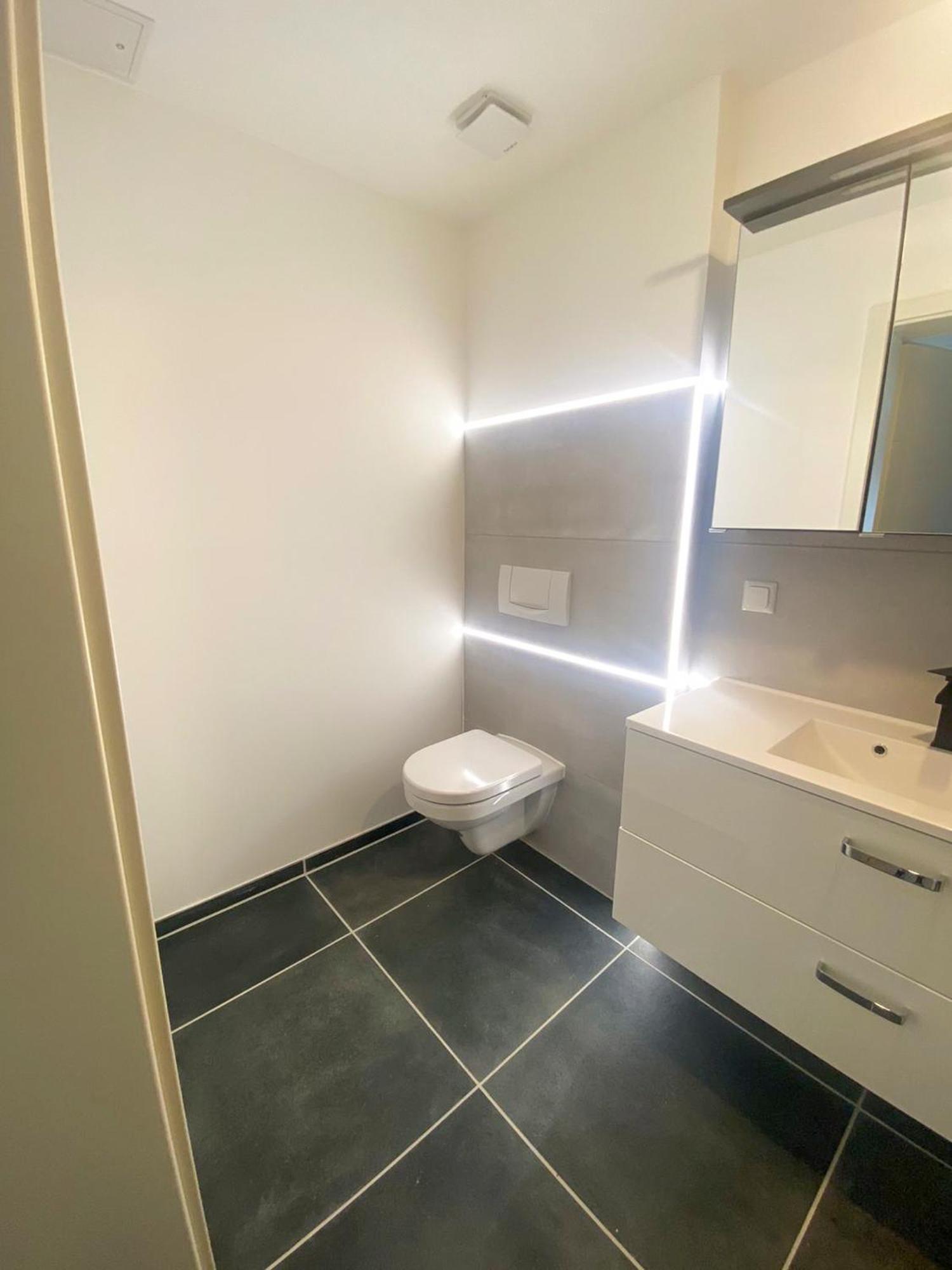 Grosse & Voll Ausgestattete Apartments, Studios, Doppelzimmer, Workspace, Parkplatz, Netflix, Prime & Schnelles Wifi In Ruhiger Lage Mit Garten Rudolstadt Eksteriør bilde